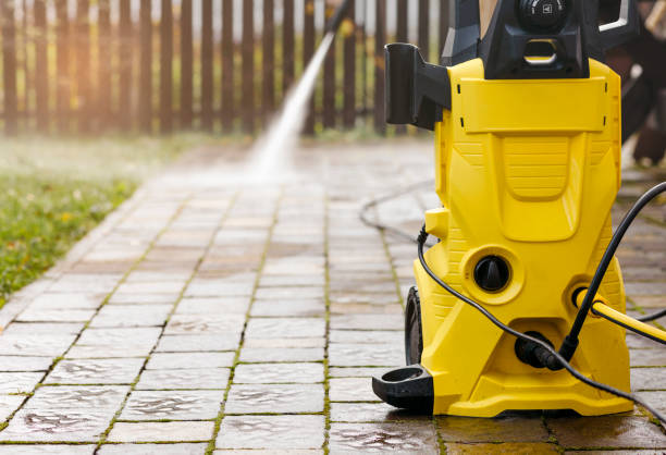 Best Soft Washing  in Akron, IN